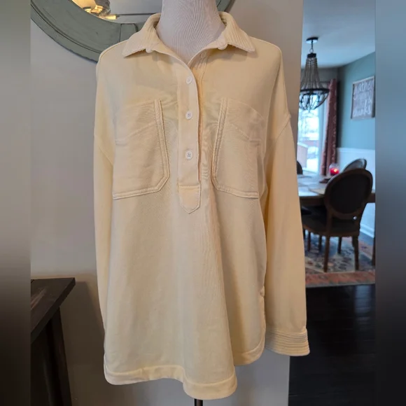 Aerie Size XS Oversized Butter yellow Button Collared Casual Lumberjane Soft - Picture 1 of 9